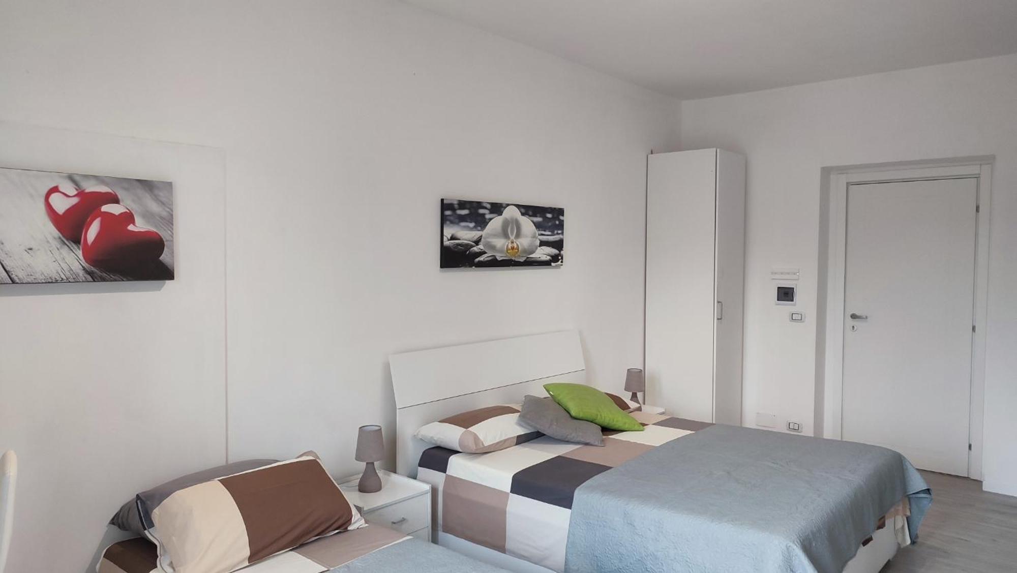 Nautica Tarello - Casa Ena Beb Bed & Breakfast วิเวโรเน ภายนอก รูปภาพ