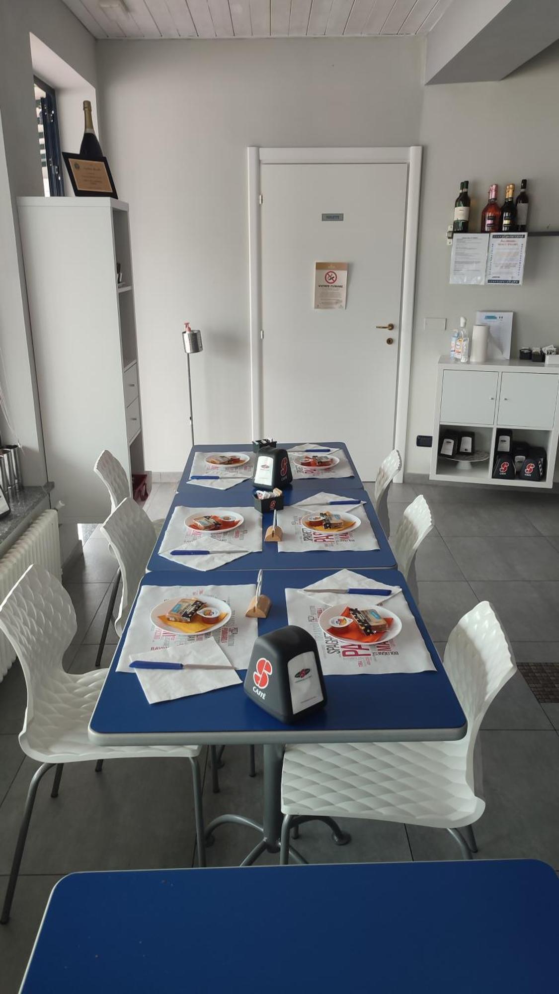 Nautica Tarello - Casa Ena Beb Bed & Breakfast วิเวโรเน ภายนอก รูปภาพ