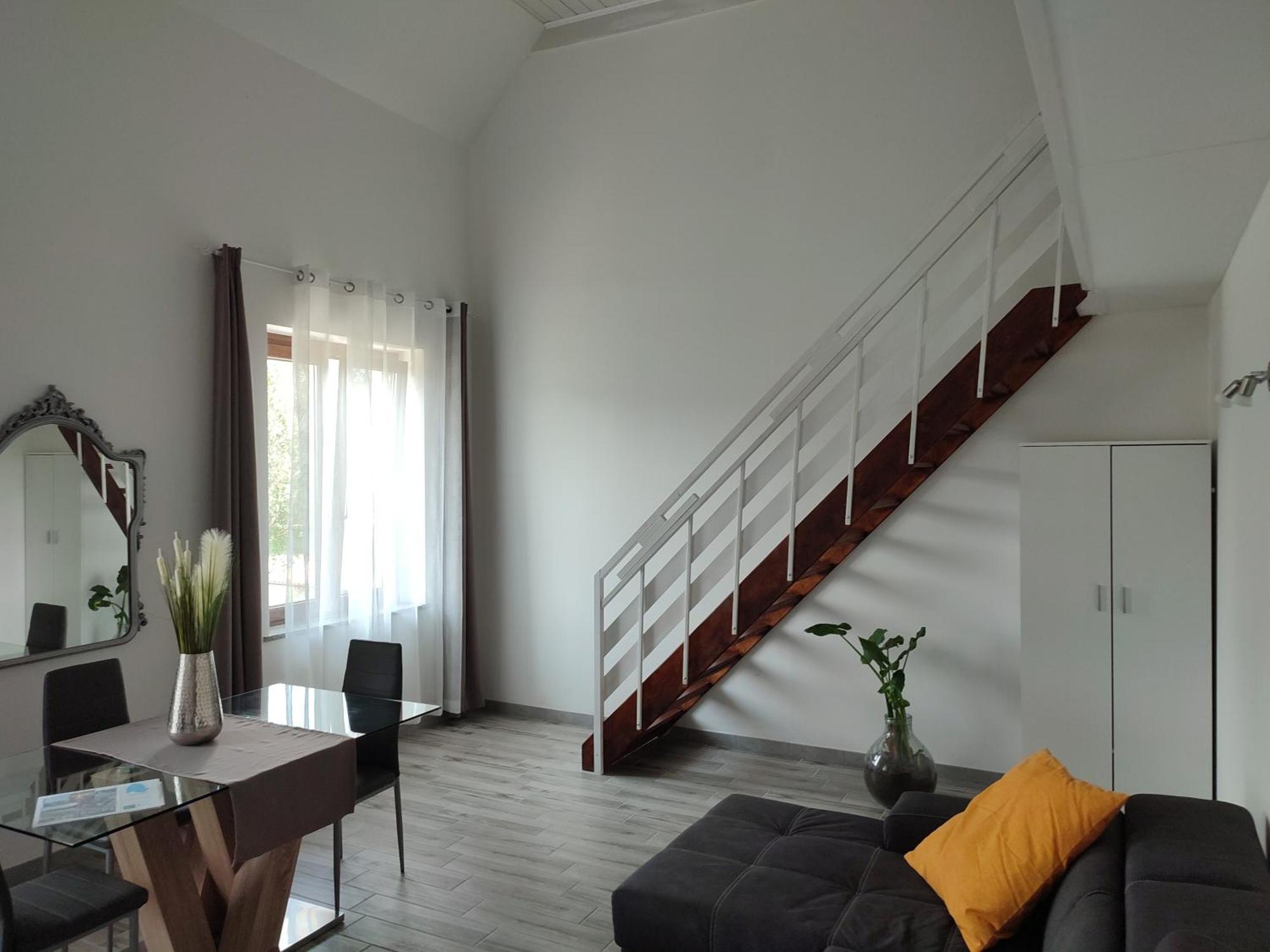 Nautica Tarello - Casa Ena Beb Bed & Breakfast วิเวโรเน ภายนอก รูปภาพ