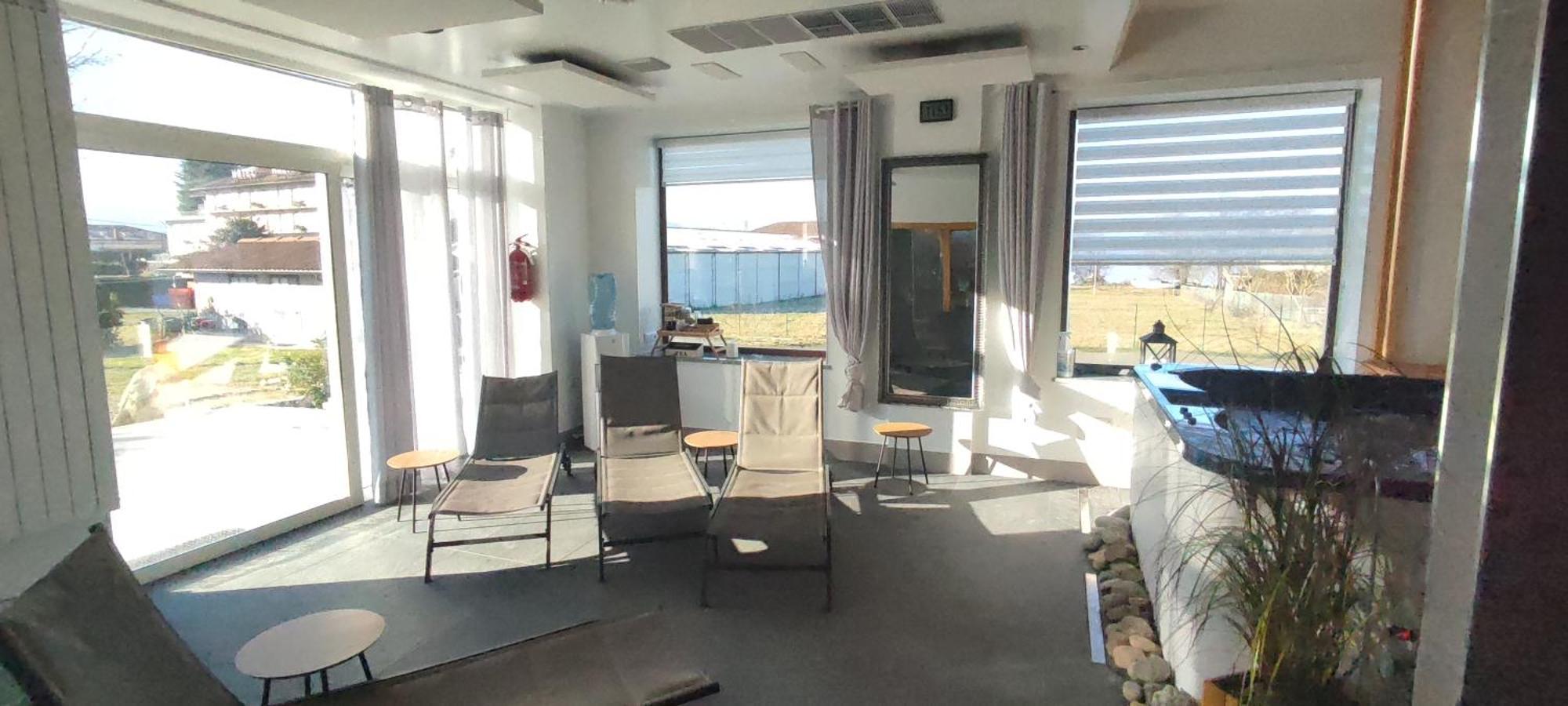 Nautica Tarello - Casa Ena Beb Bed & Breakfast วิเวโรเน ภายนอก รูปภาพ