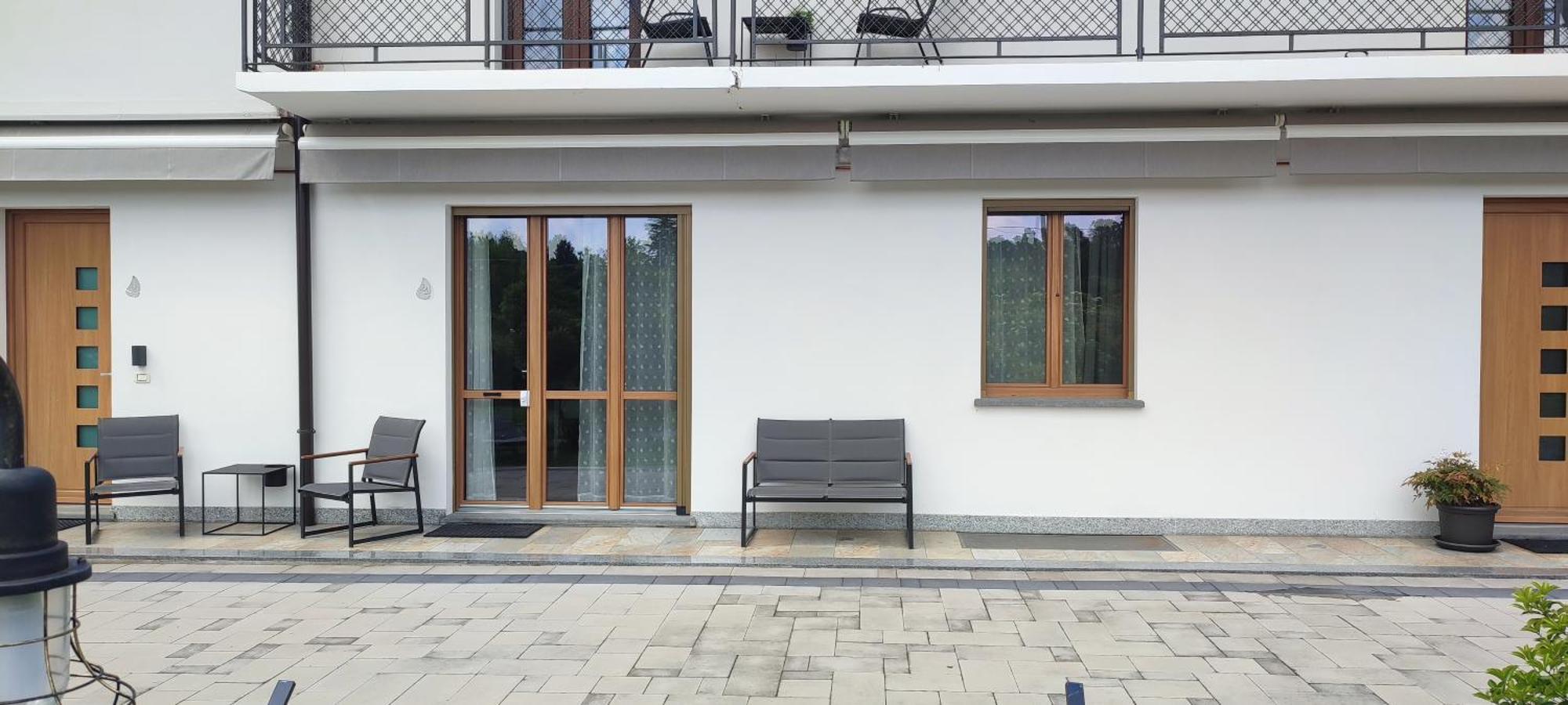 Nautica Tarello - Casa Ena Beb Bed & Breakfast วิเวโรเน ภายนอก รูปภาพ