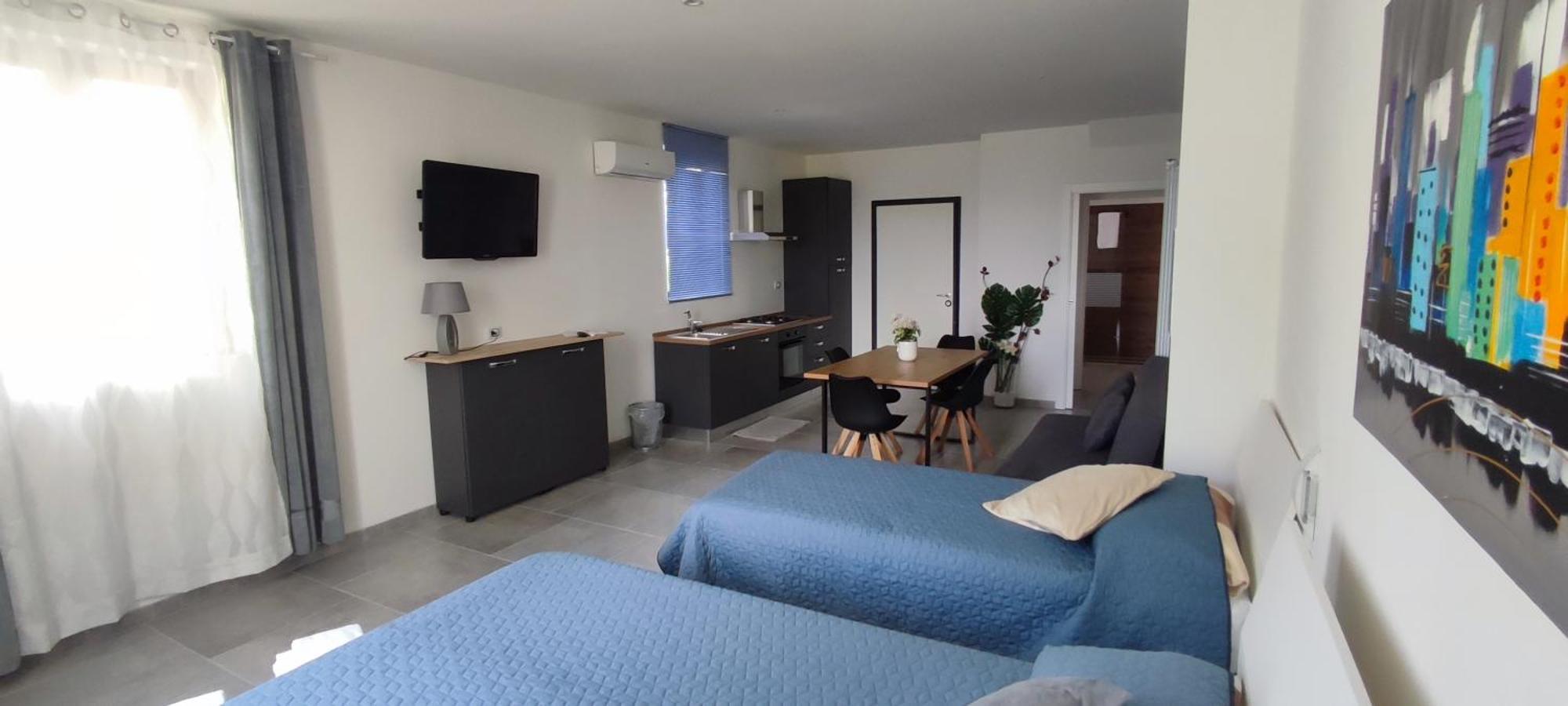 Nautica Tarello - Casa Ena Beb Bed & Breakfast วิเวโรเน ภายนอก รูปภาพ